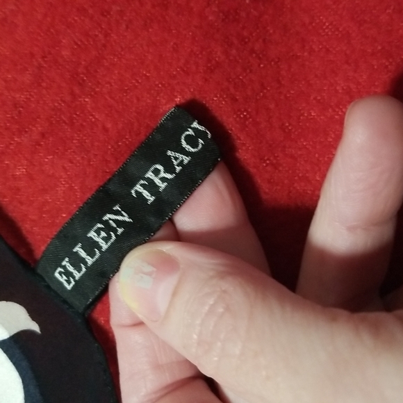 ALLEN TRACY 100% SILK SCARF - Picture 6 of 14